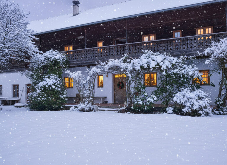 historisches Bauernhaus - zu mieten für die Weihnachtsferien in Bayern 3 Innenhof, Haus